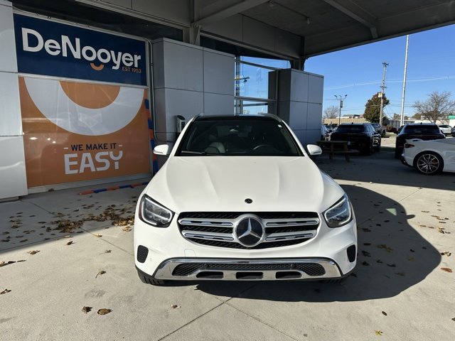 Used 2021 Mercedes-Benz GLC 300 4MATIC image 2
