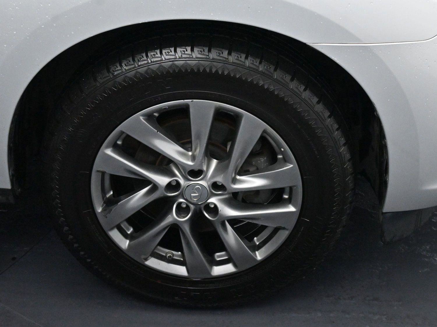 Used 2014 INFINITI QX60 AWD Hybrid w/ HEV Premium Package image 40