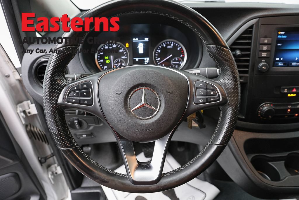 Used 2023 Mercedes-Benz Metris image 10