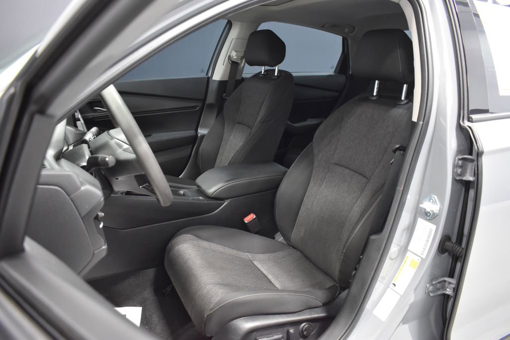 Used 2025 Honda Accord SE image 5