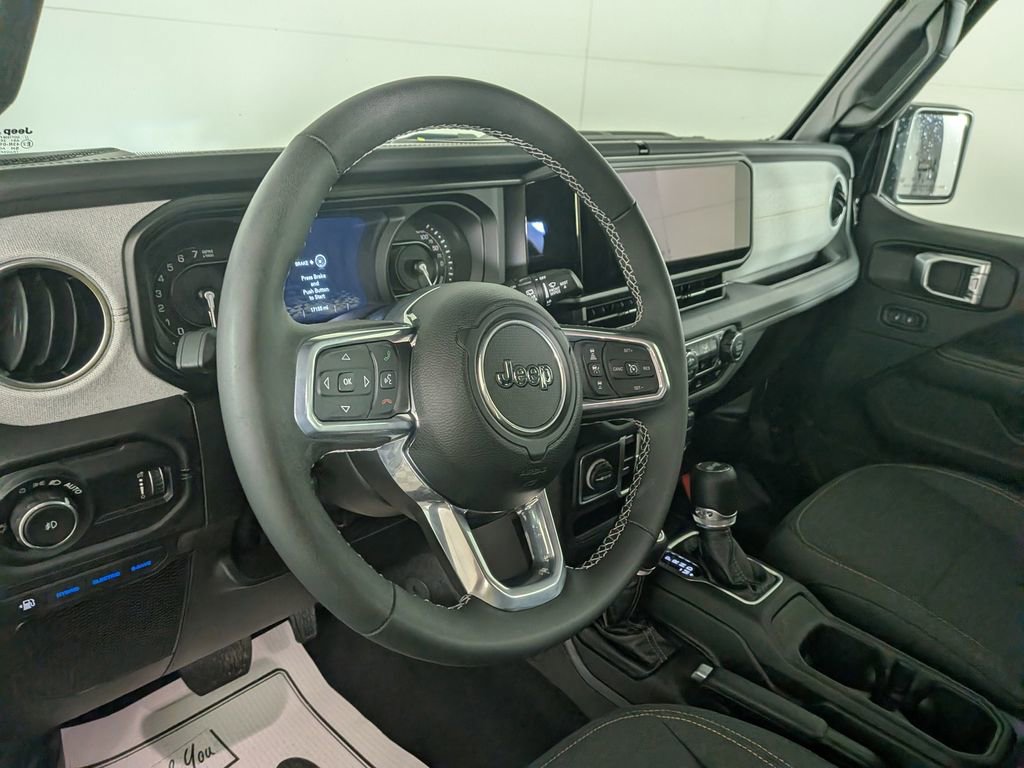 Certified 2025 Jeep Wrangler Unlimited Sahara image 20