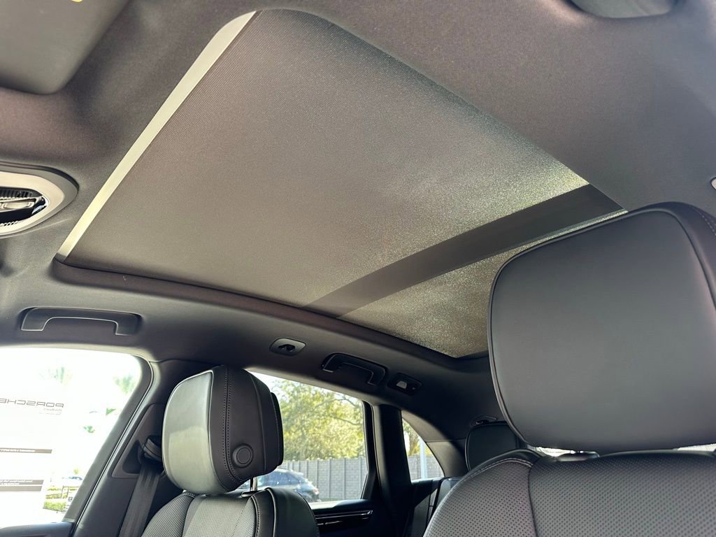 Used 2026 Porsche Macan S image 32