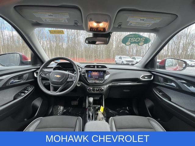 Certified 2021 Chevrolet TrailBlazer LT w/ Convenience Package FWD image 15