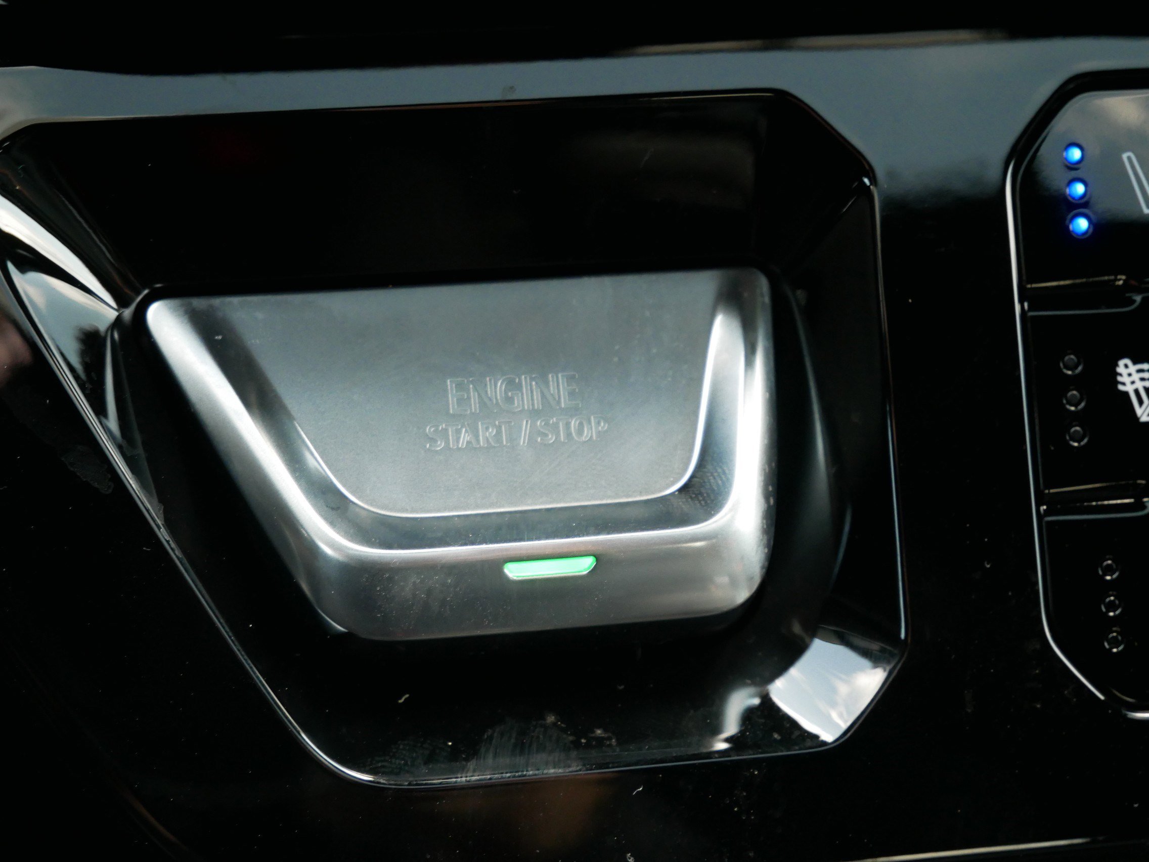 New 2026 GMC Sierra 1500 AT4 w/ AT4 Premium Package image 19