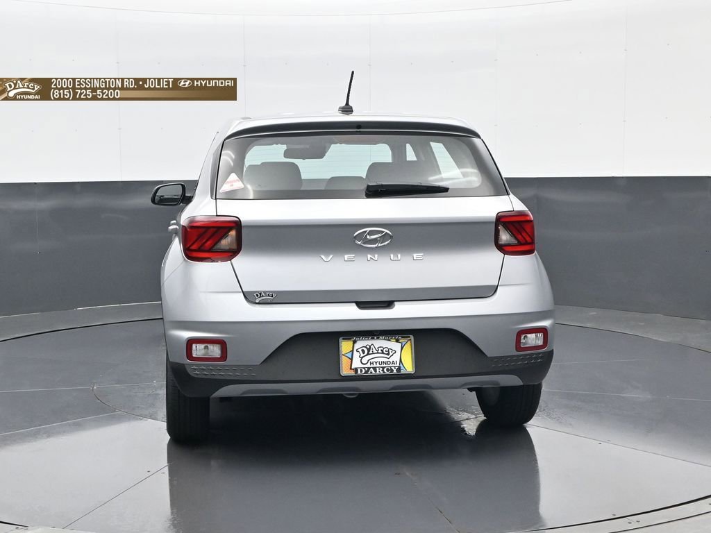 New 2026 Hyundai Venue SE FWD image 6