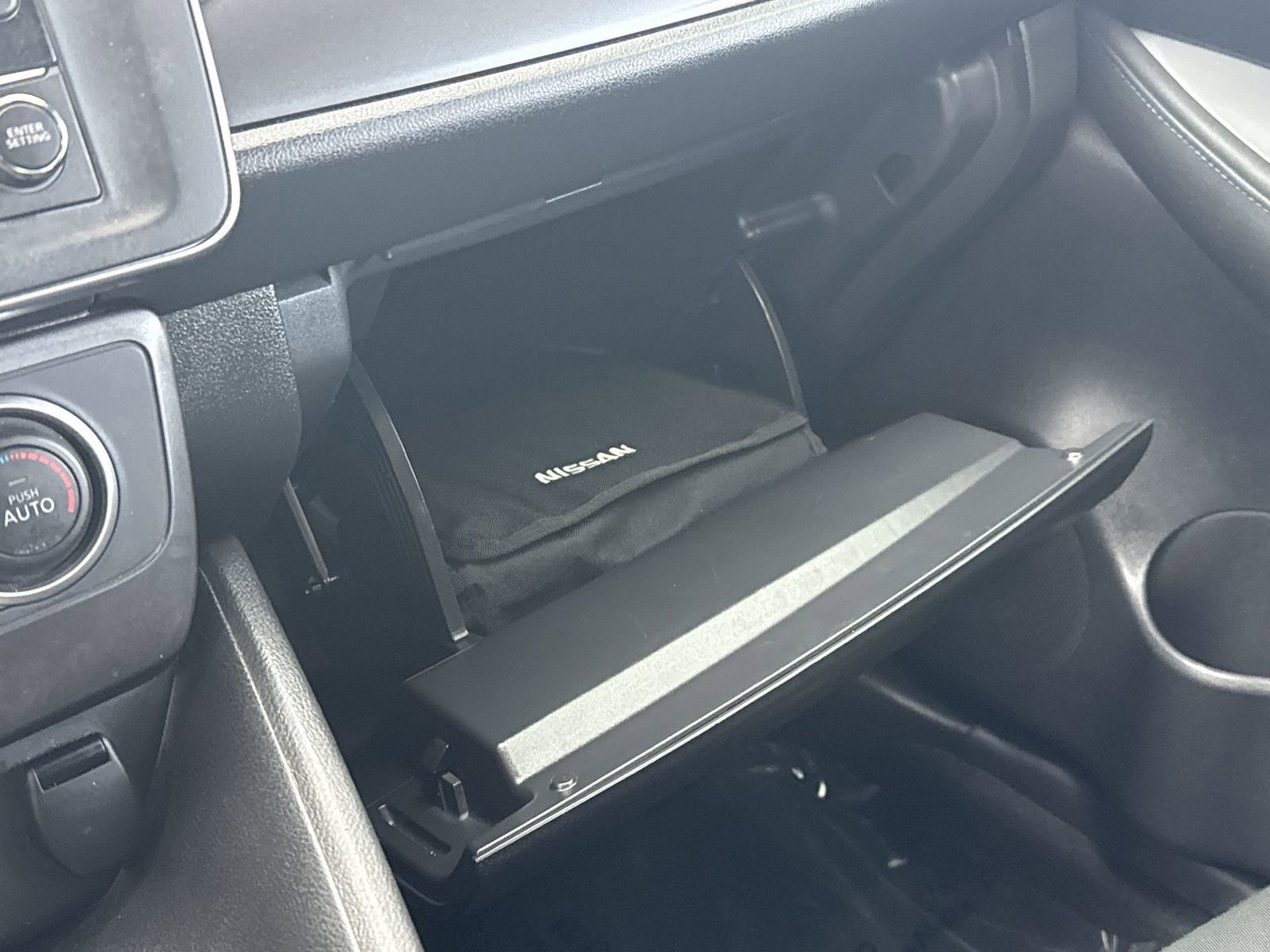 Used 2019 Nissan Leaf S w/ S Charge Package image 27