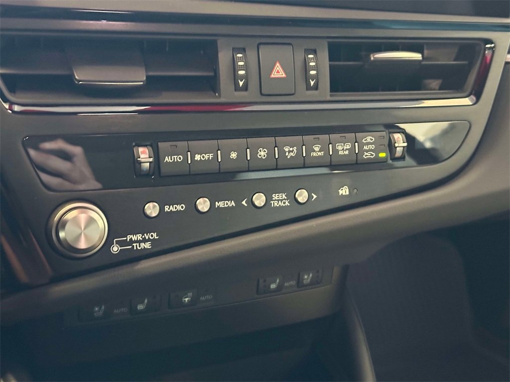 New 2025 Lexus ES 350 350 image 24