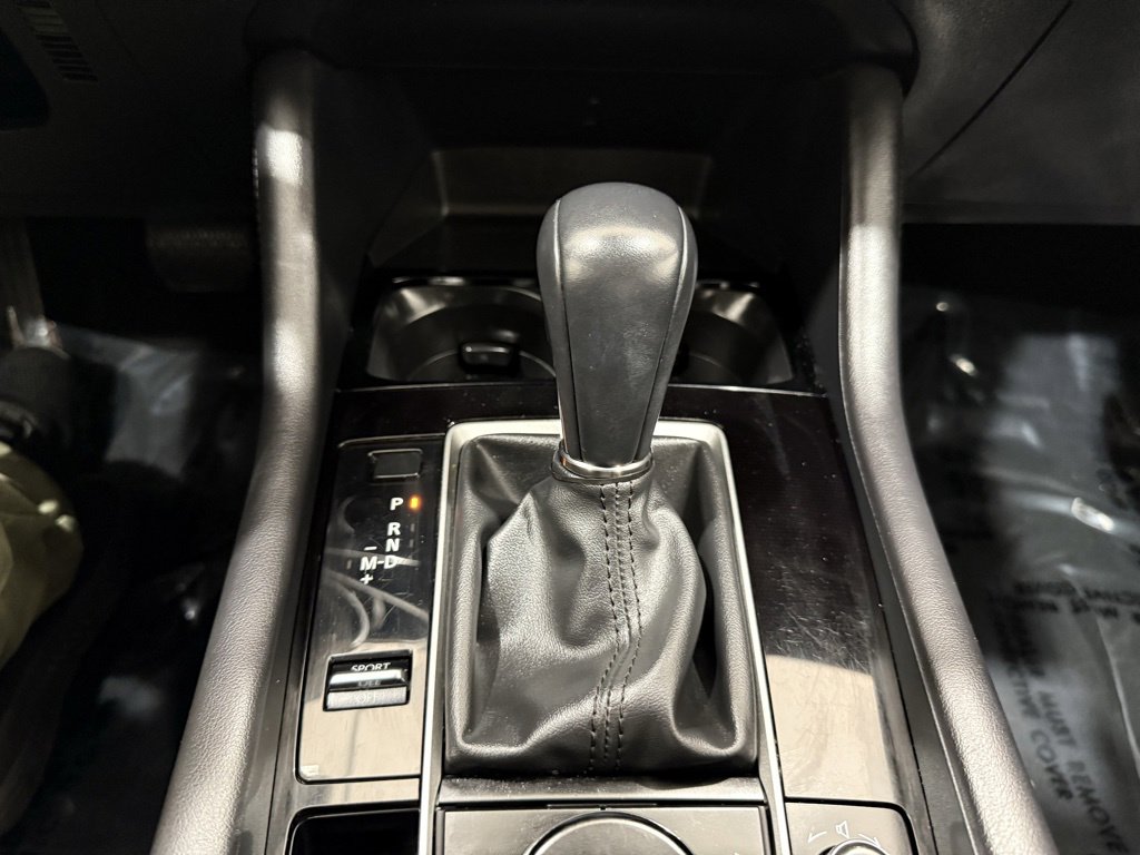 Used 2024 MAZDA MAZDA3 s image 35