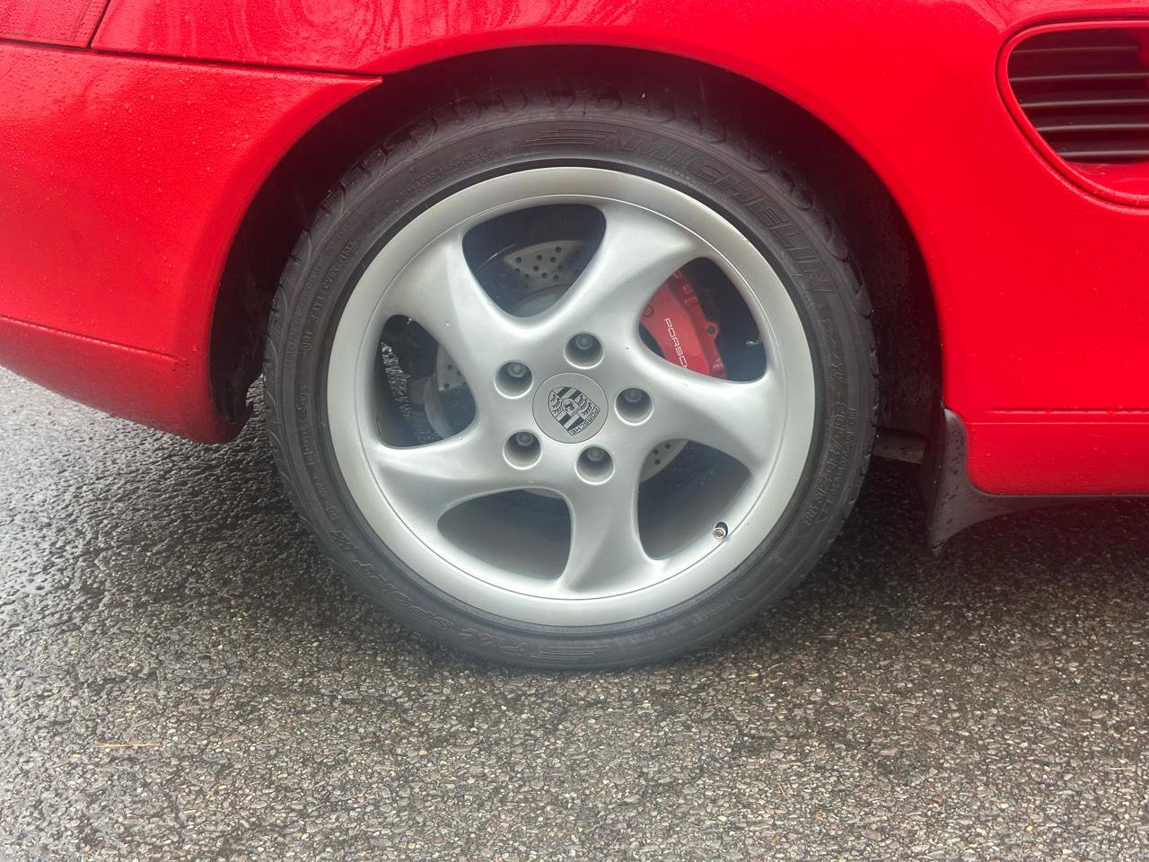 Used 2002 Porsche Boxster S RWD image 17