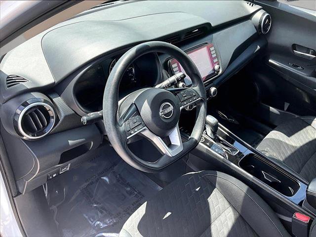 Used 2023 Nissan Kicks SV FWD image 14