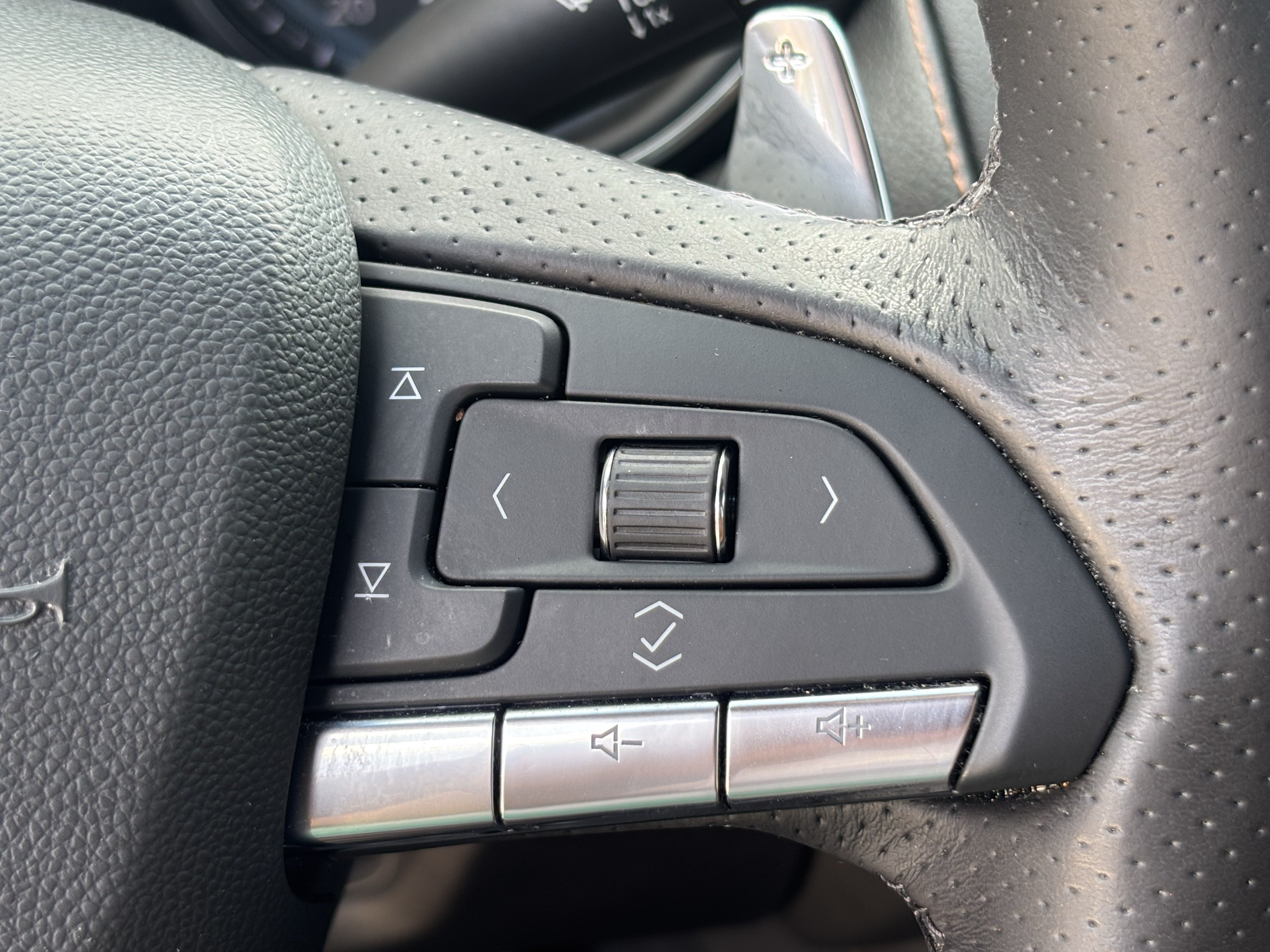 Used 2020 Cadillac CT5 Sport w/ Platinum Package RWD image 23