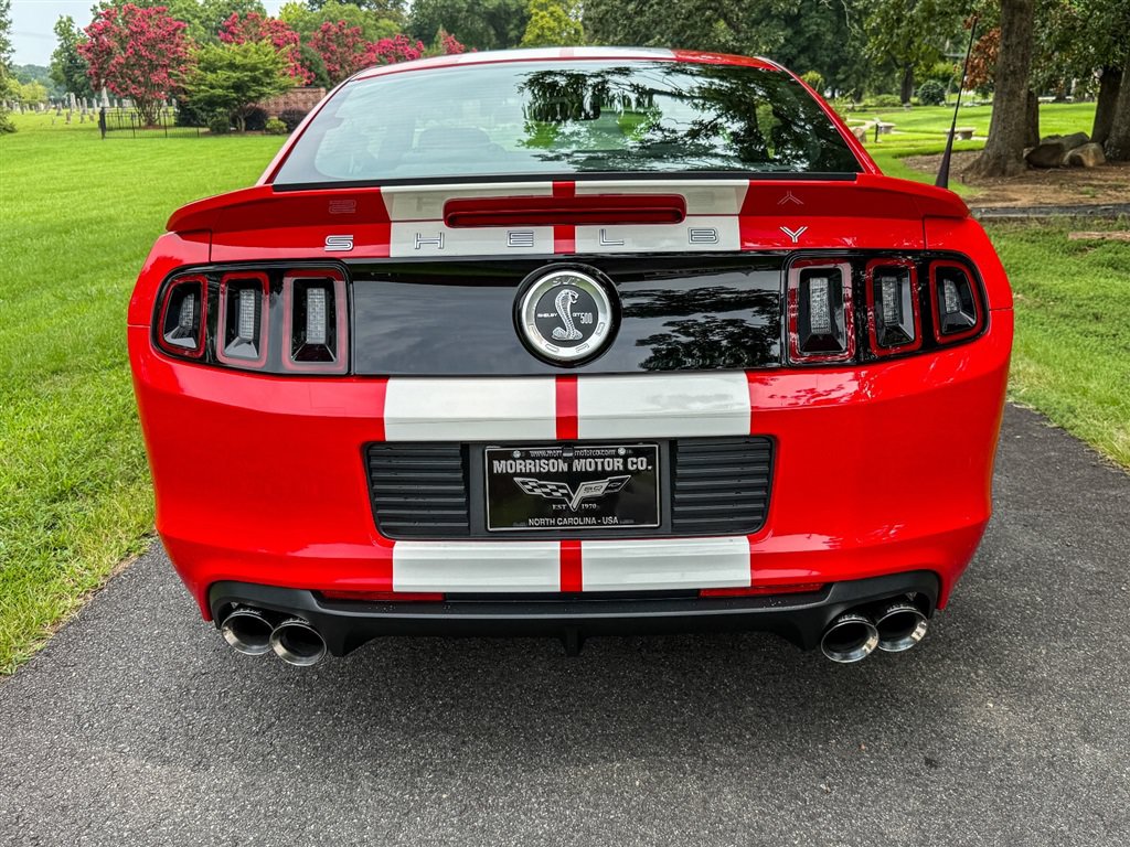 Used 2014 Ford Mustang Shelby GT500 w/ Equipment Group 821A RWD image 25