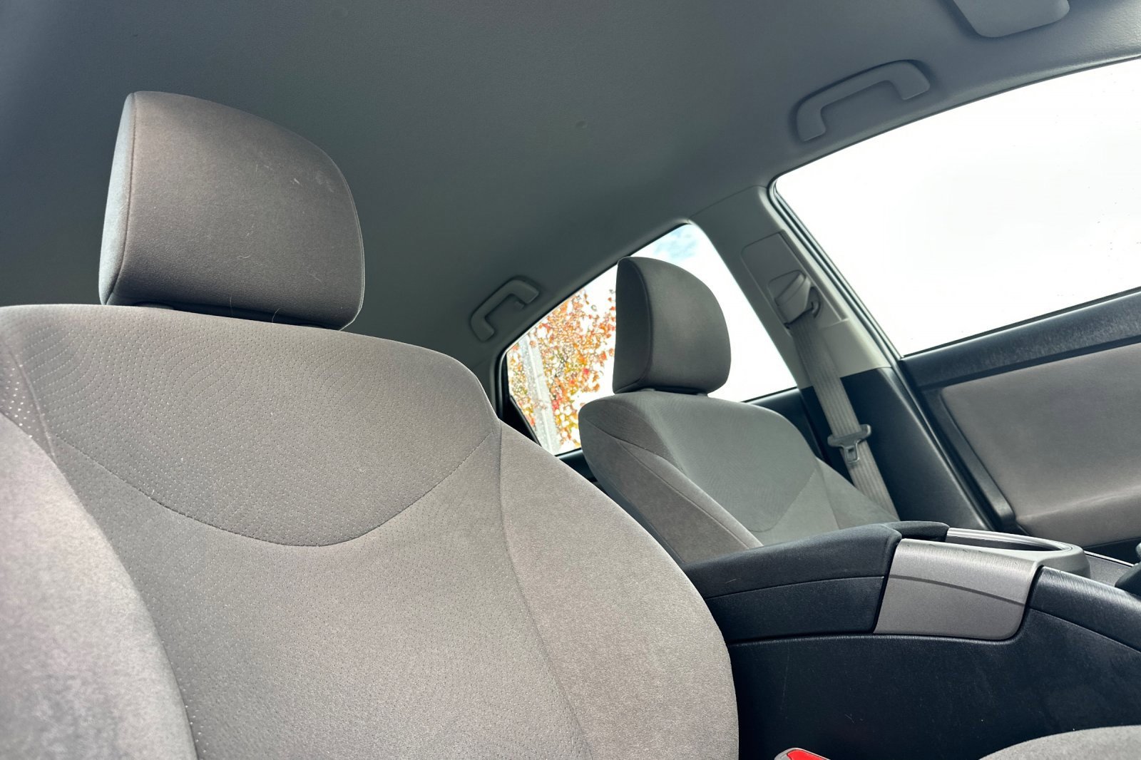 Used 2014 Toyota Prius Three image 14