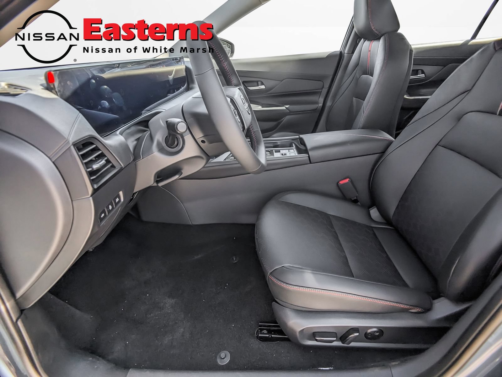New 2027 Nissan Sentra SR w/ SR Premium Package FWD image 14