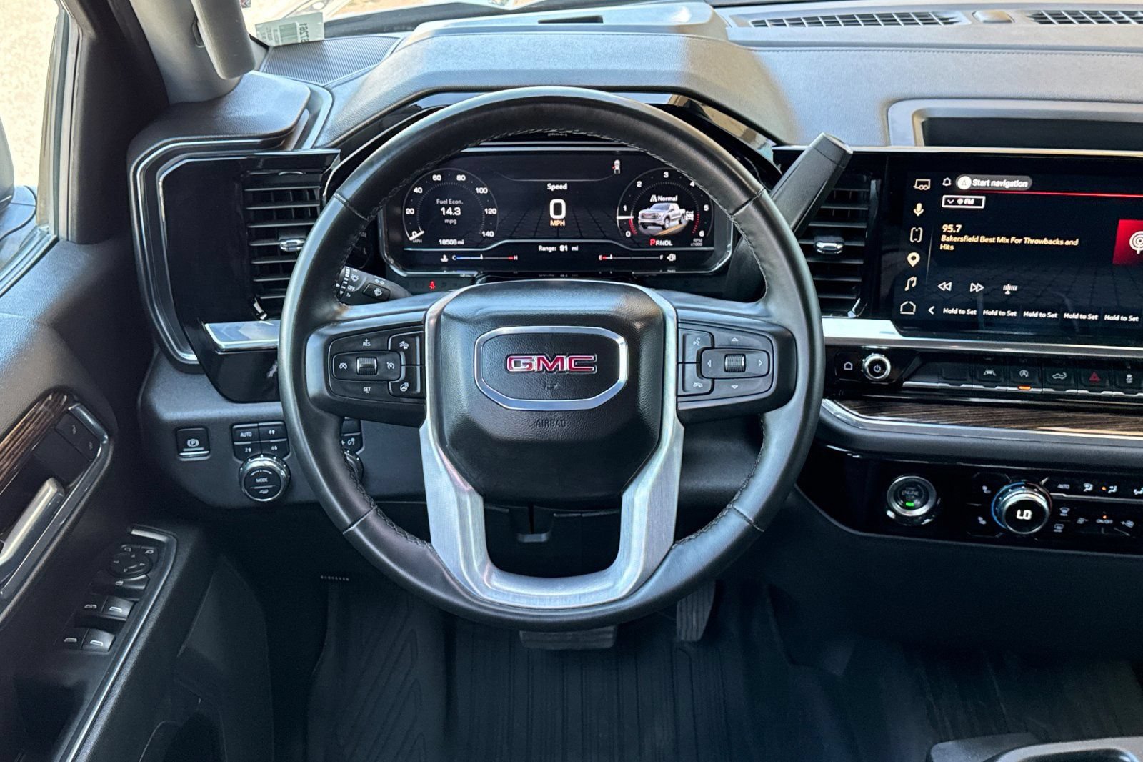 Certified 2024 GMC Sierra 1500 SLE w/ X31 Off-Road Package AWD/4WD image 15