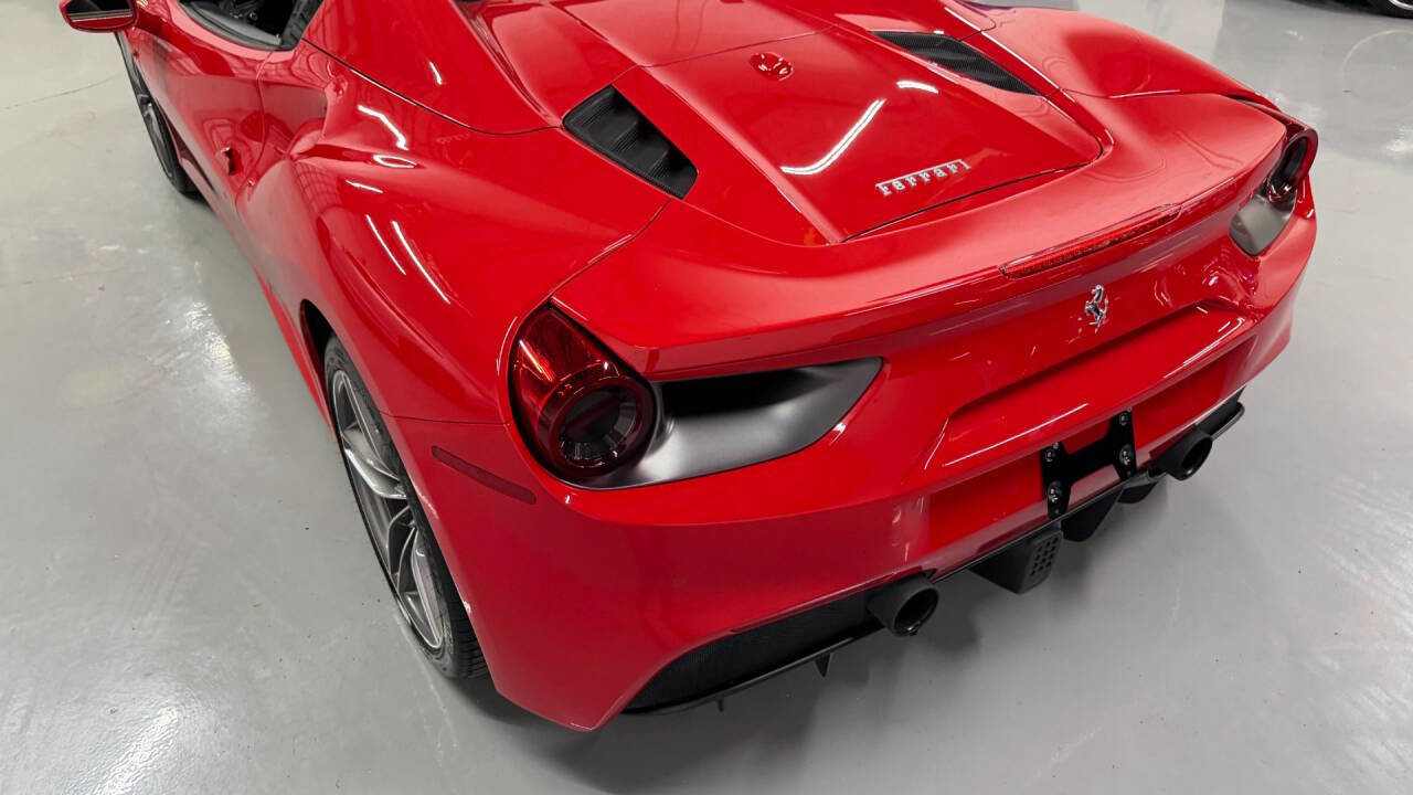 Used 2019 Ferrari 488 Spider RWD image 27