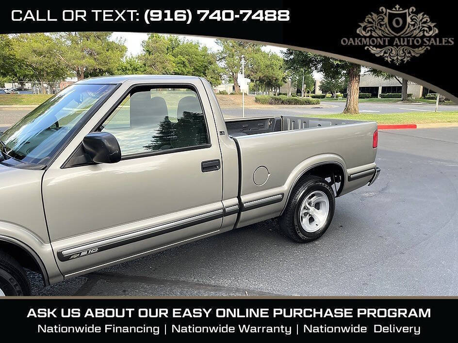 Used 1999 Chevrolet S10 Pickup LS w/ Preferred Equipment Group RWD image 4