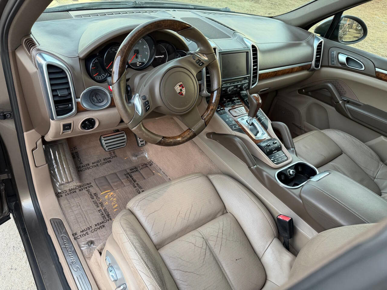 Used 2011 Porsche Cayenne S AWD/4WD image 9