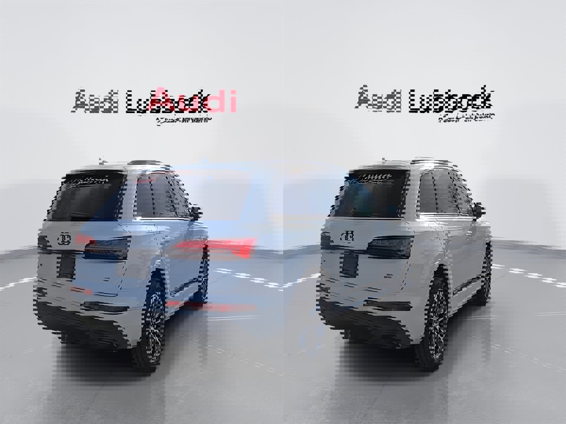 Used 2025 Audi Q7 2.0T Premium Plus w/ Premium Plus Package image 8