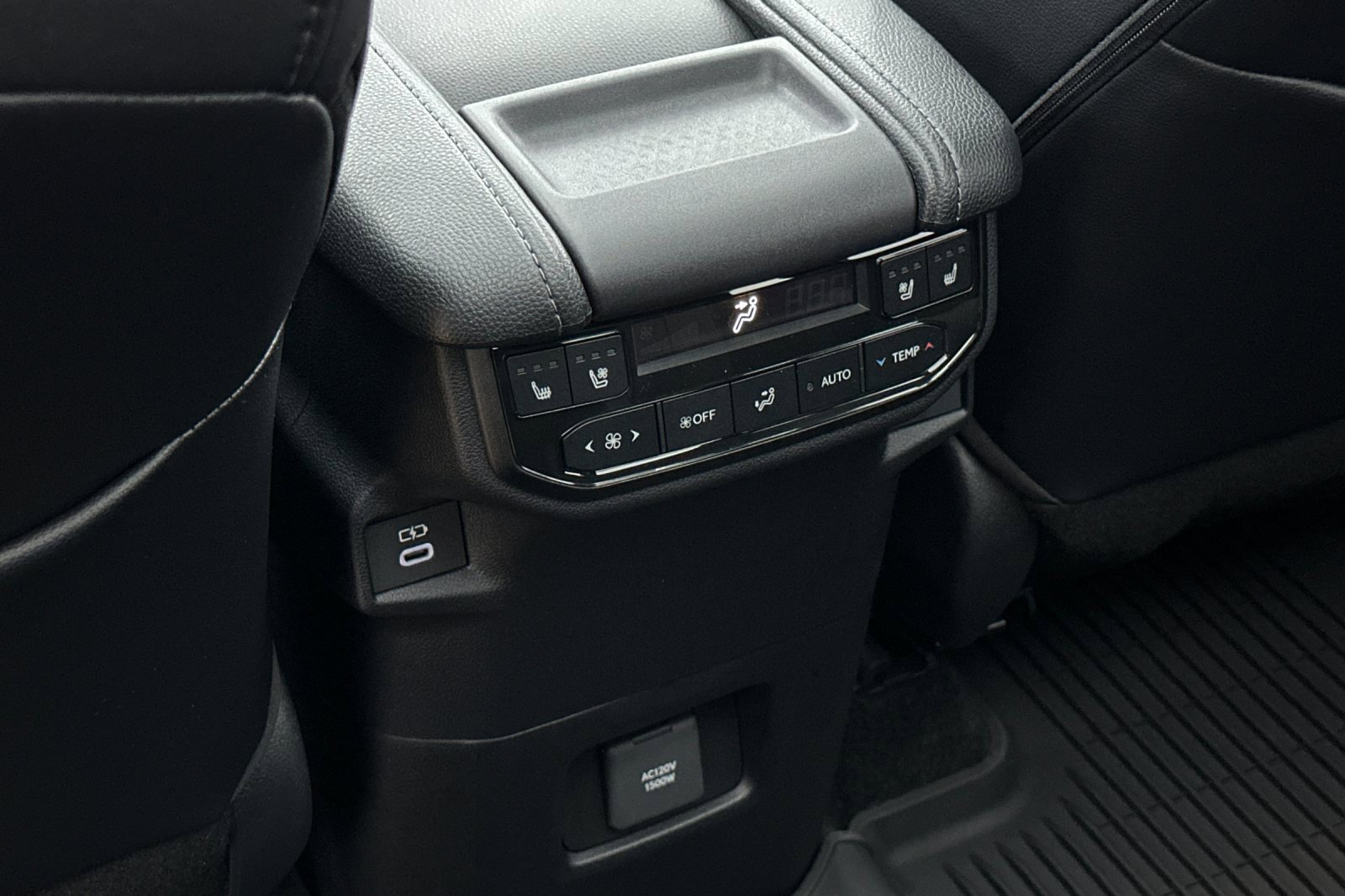 Certified 2025 Toyota Grand Highlander MAX Platinum image 17