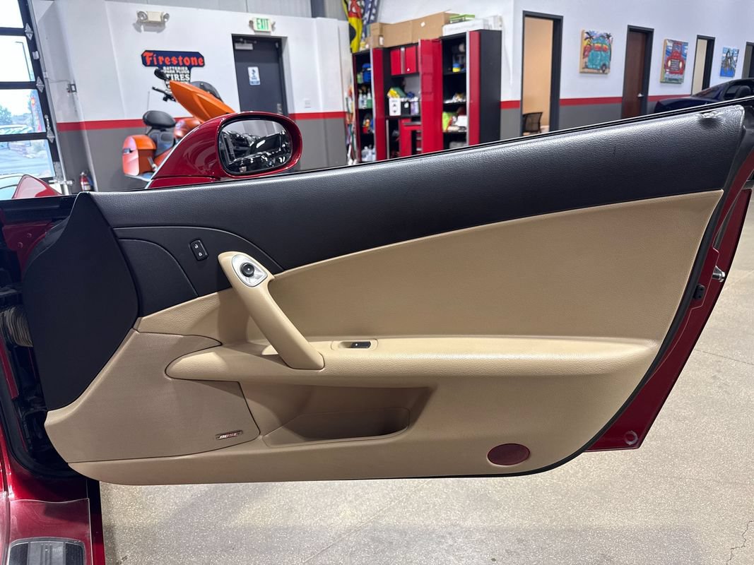 Used 2008 Chevrolet Corvette Convertible w/ Preferred Equipment Group RWD image 69