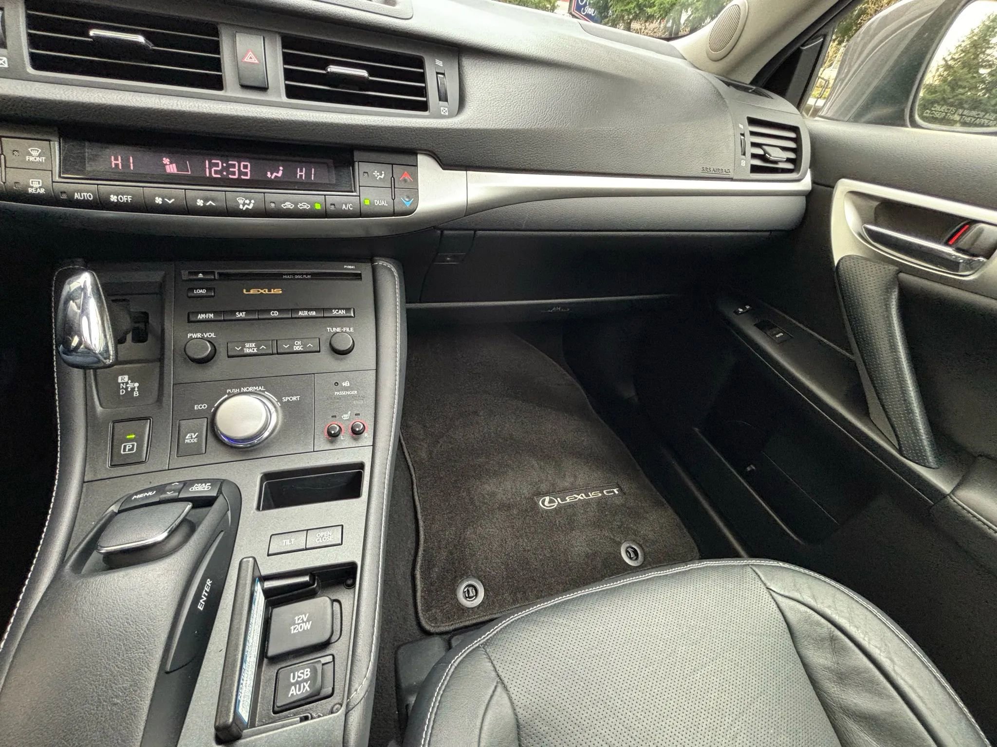 Used 2012 Lexus CT 200h Premium w/ Leather Pkg image 14