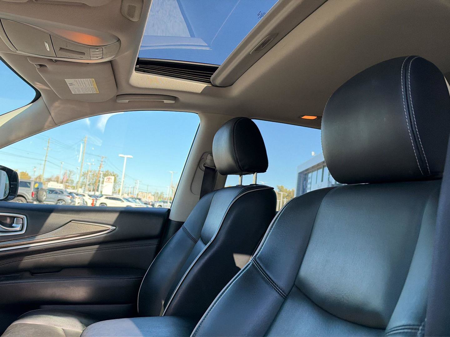 Used 2019 INFINITI QX60 Pure AWD/4WD image 7