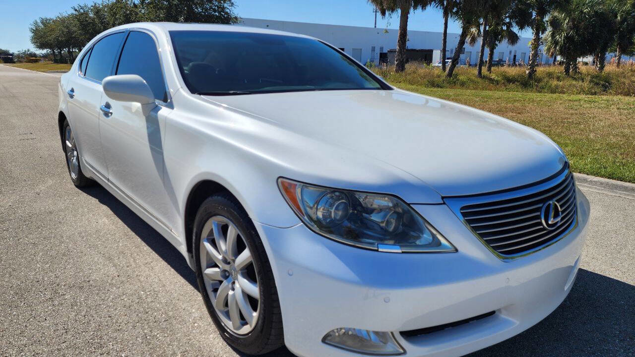 Used 2009 Lexus LS 460 L image 6