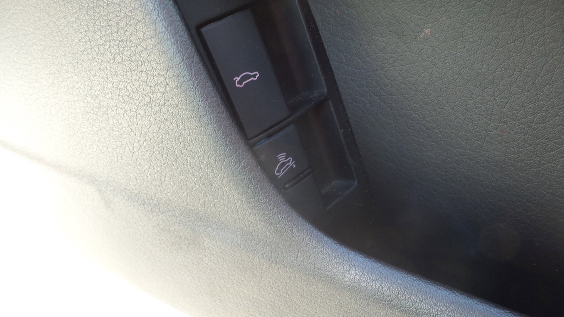 Used 2005 Audi S4 Cabriolet image 50