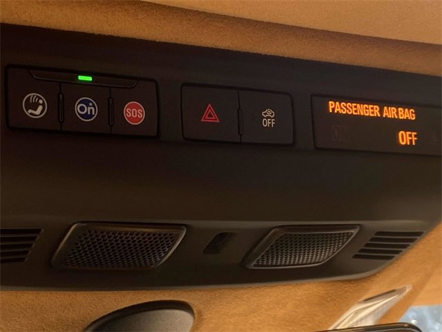 Used 2021 Chevrolet Corvette Stingray w/ Z51 Performance Package image 22