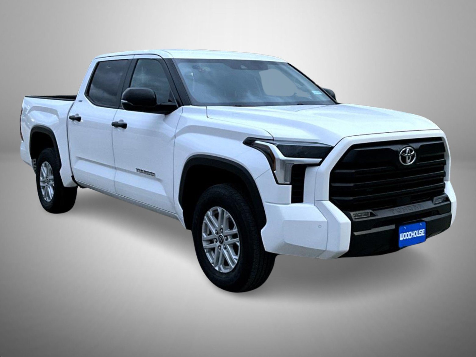 Used 2024 Toyota Tundra SR5 w/ SR5 Convenience Package AWD/4WD image 3