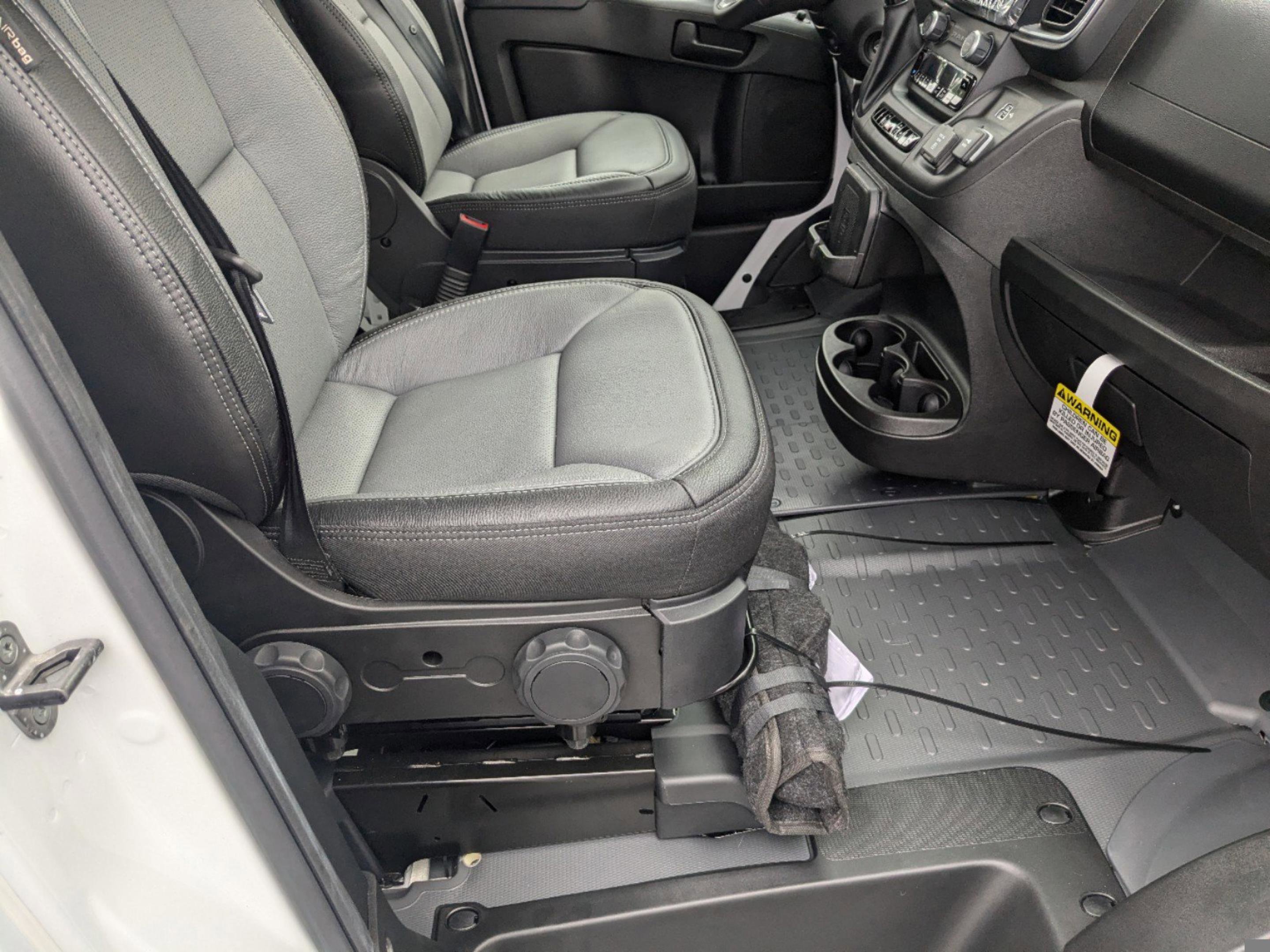 New 2025 RAM ProMaster 3500 w/ Leather Interior Group image 17