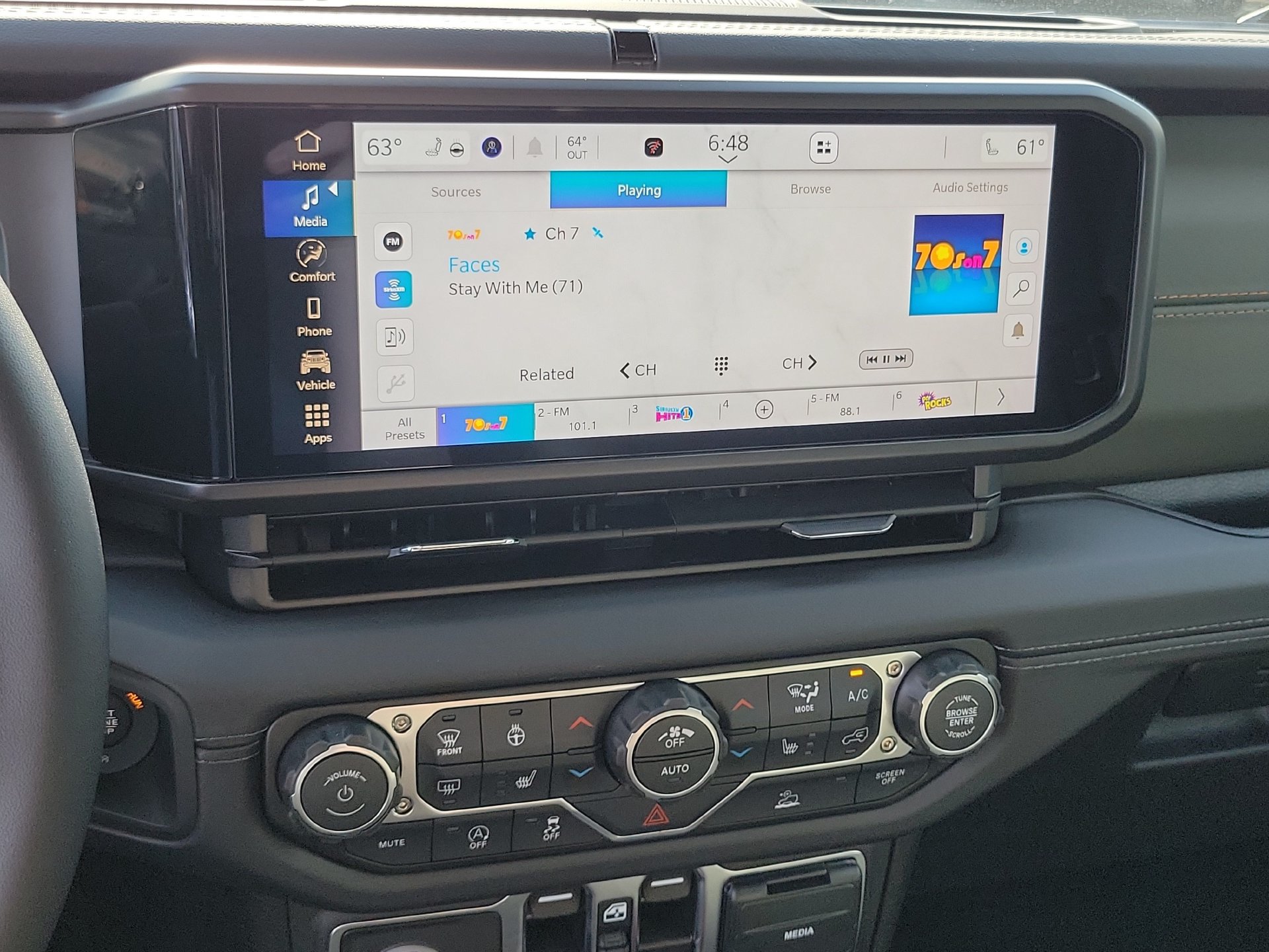 New 2026 Jeep Gladiator Mojave AWD/4WD image 8