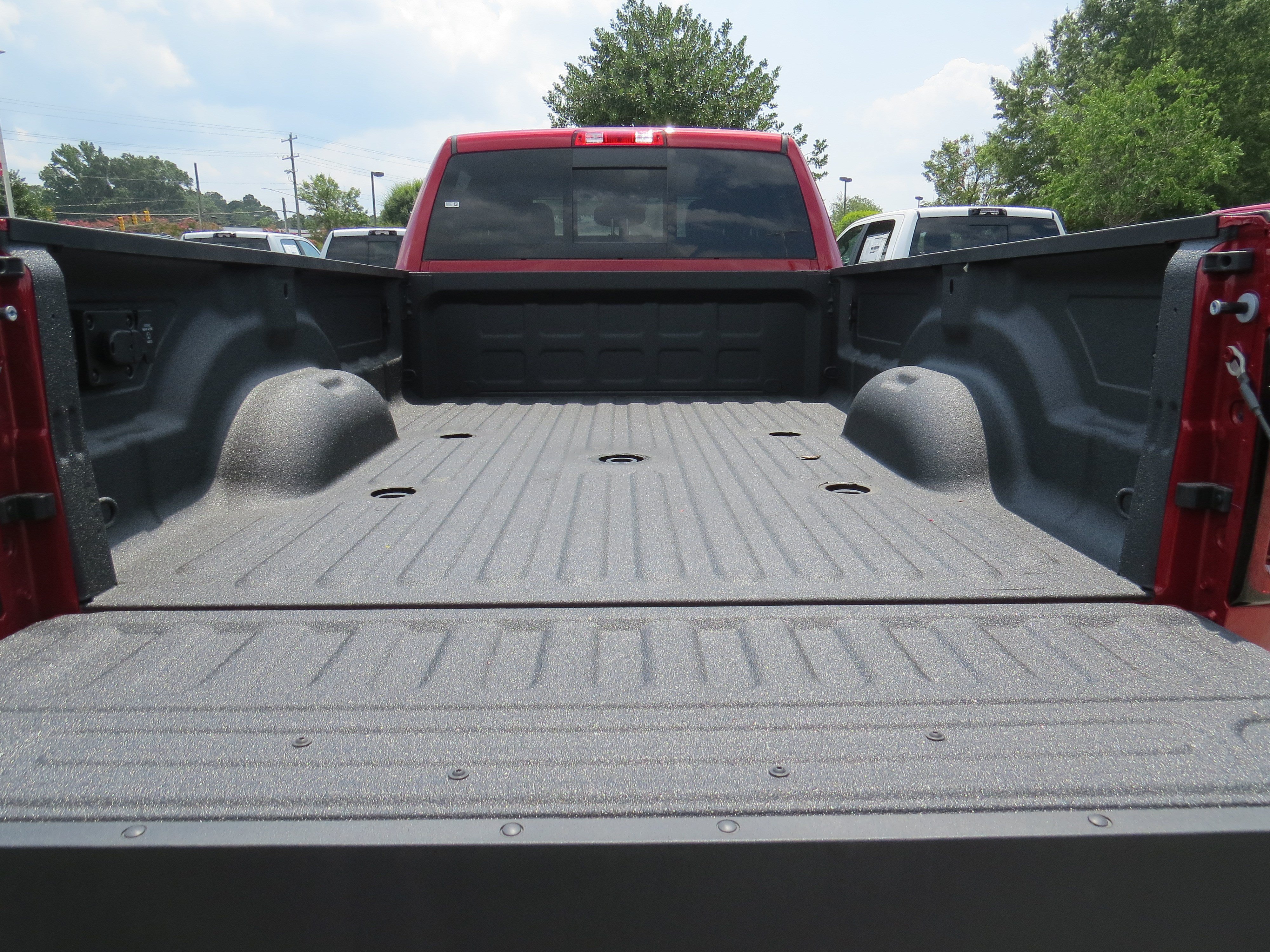 New 2026 RAM 3500 Tradesman AWD/4WD image 16