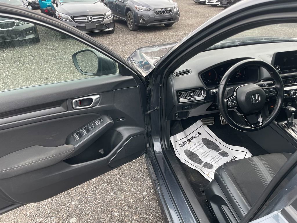 Used 2022 Honda Civic Sport image 10