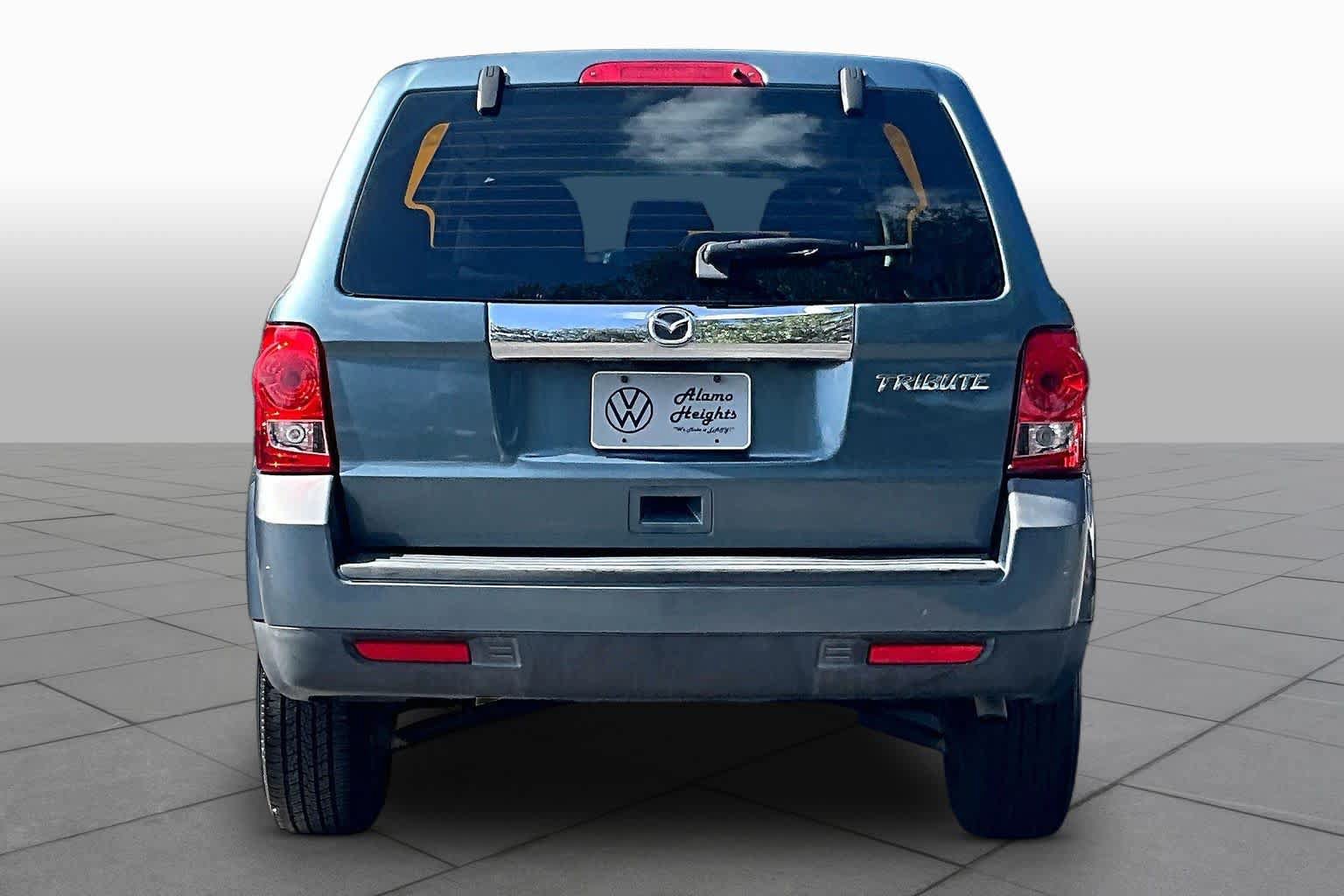 Used 2010 MAZDA Tribute i Sport FWD image 4