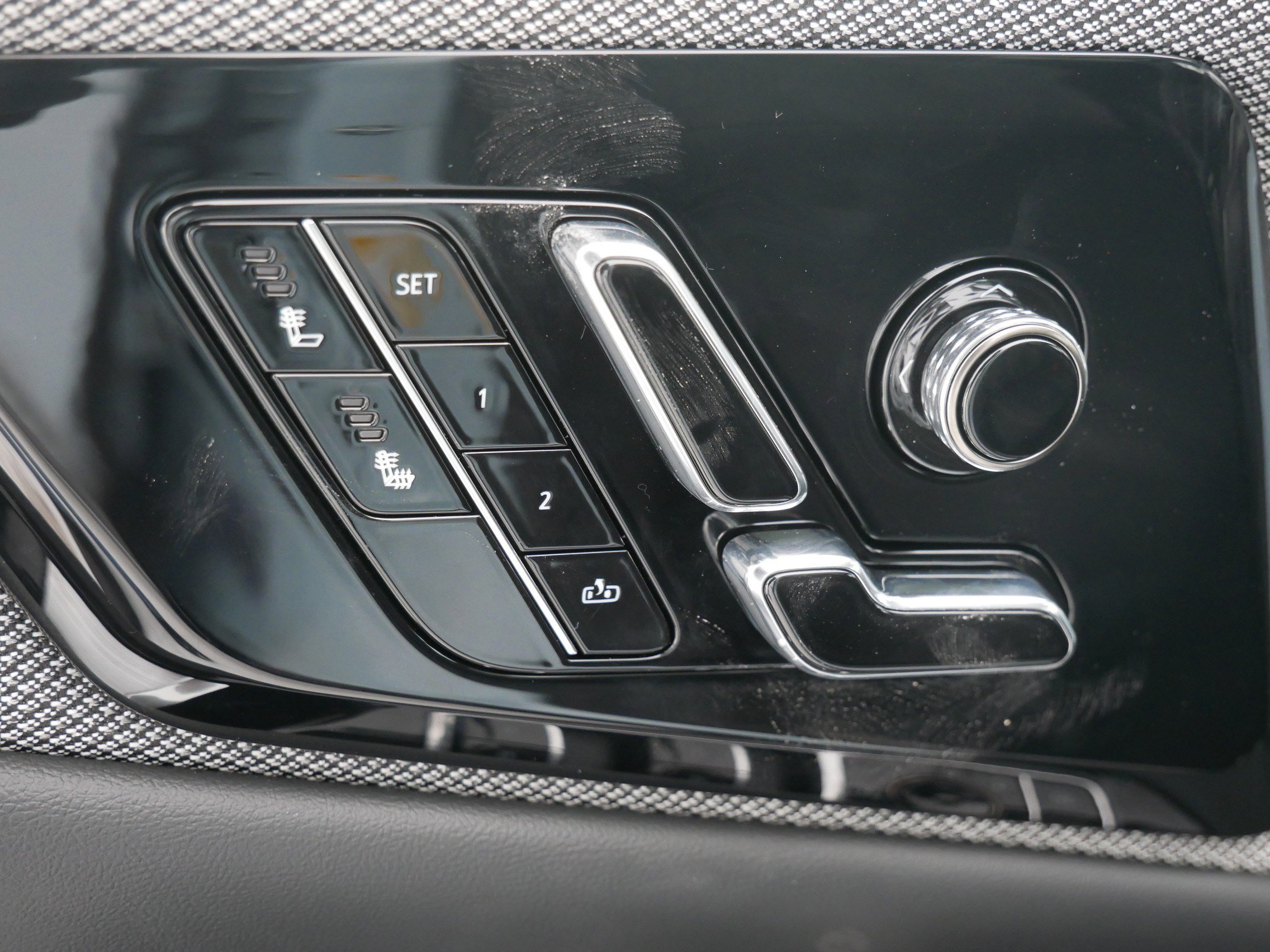 New 2026 Cadillac Optiq Sport 1 image 17