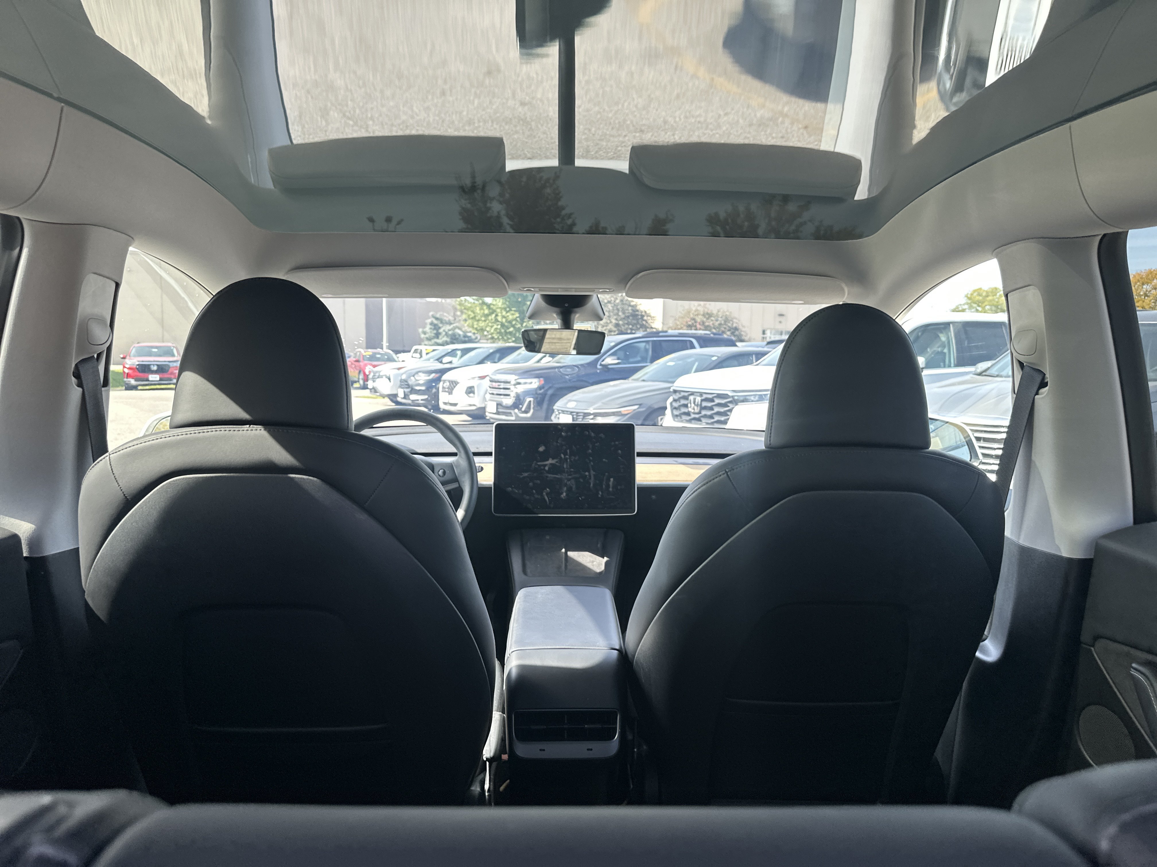 Used 2023 Tesla Model Y Long Range AWD/4WD image 13