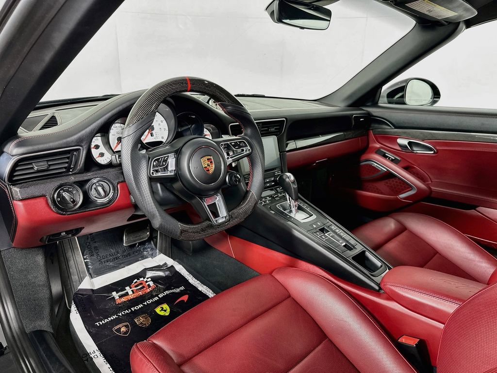 Used 2018 Porsche 911 Targa 4 GTS AWD/4WD image 10