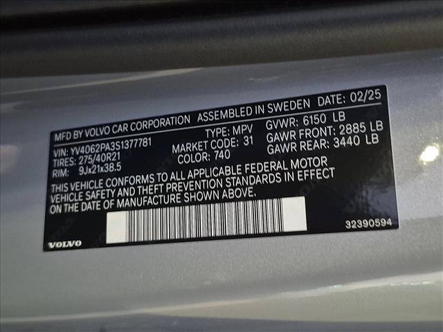 Used 2025 Volvo XC90 B6 Core w/ Protection Package Premier AWD/4WD image 25