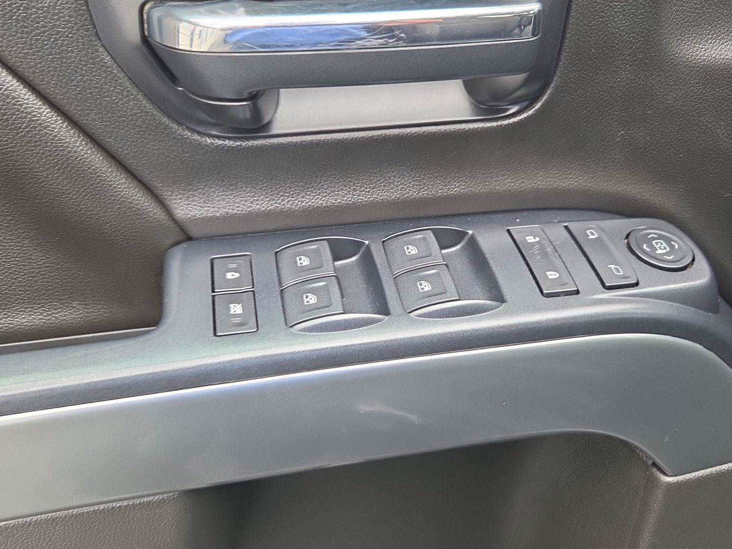 Used 2014 Chevrolet Silverado 1500 LT w/ All Star Edition AWD/4WD image 9