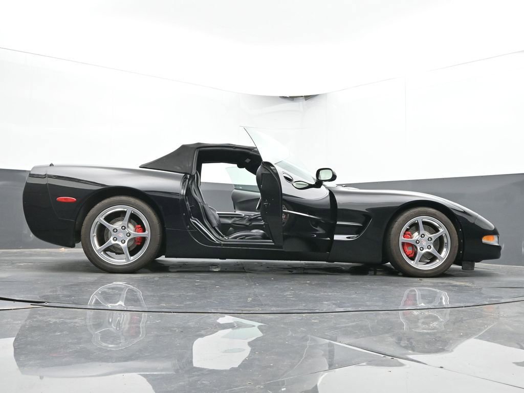 Used 2003 Chevrolet Corvette Convertible w/ Preferred Equipment Group1 image 82