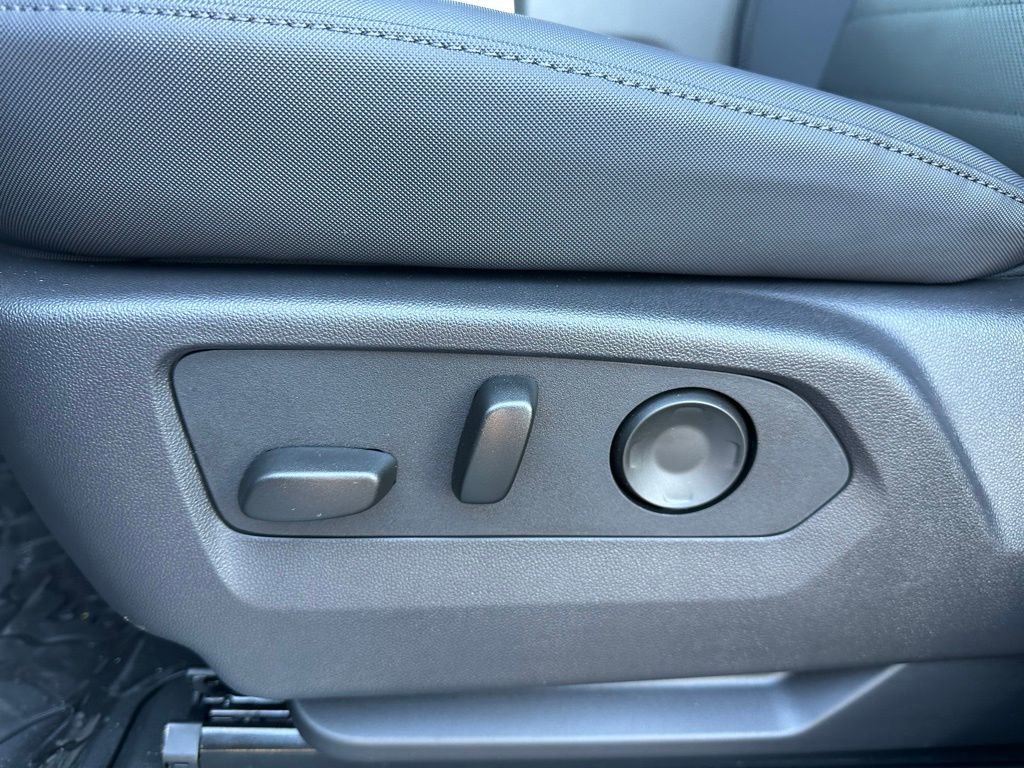 New 2025 GMC Hummer EV 2X w/ Extreme Off-Road Package image 19