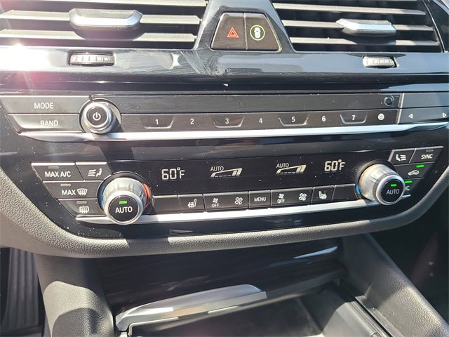 Used 2022 BMW 530i w/ Convenience Package image 35