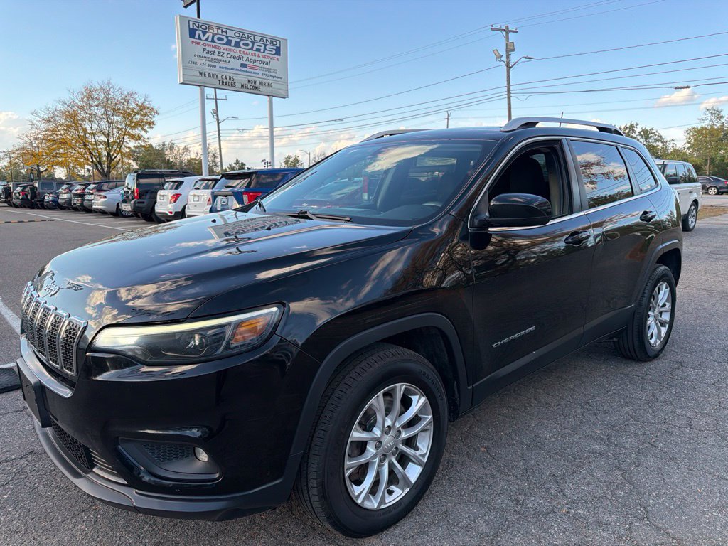 Used 2019 Jeep Cherokee Latitude w/ Cold Weather Group