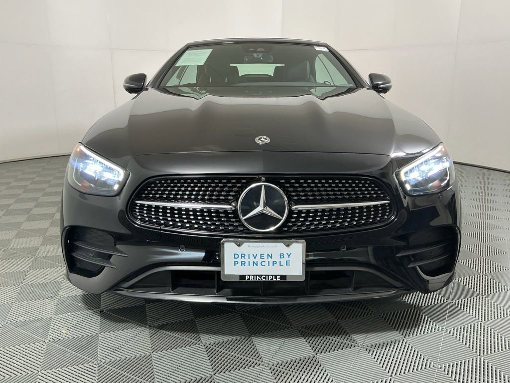 Used 2023 Mercedes-Benz E 450 Cabriolet image 3