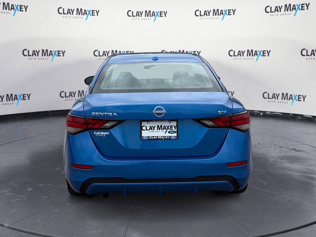 Used 2024 Nissan Sentra SV FWD image 4