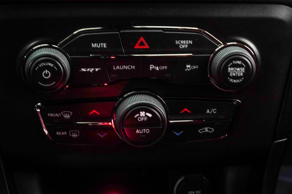 Used 2022 Dodge Charger SRT Hellcat w/ Harman/Kardon Audio Group RWD image 26