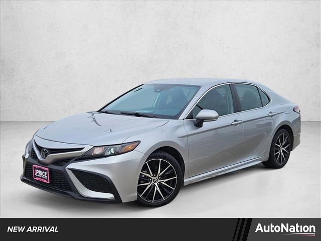 Used 2023 Toyota Camry SE