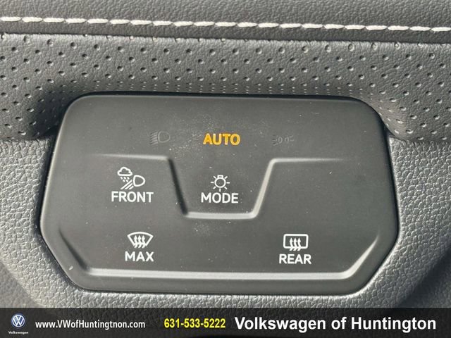 Certified 2025 Volkswagen Atlas Cross Sport SEL Premium R-Line image 18